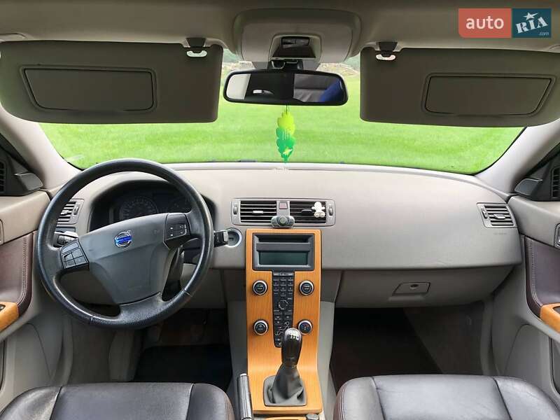 Универсал Volvo V50 2007 в Луцке