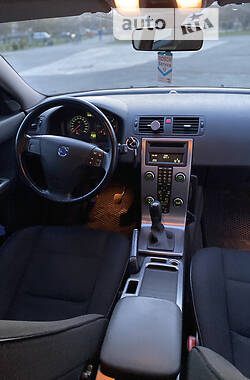 Универсал Volvo V50 2009 в 