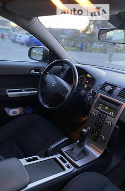 Универсал Volvo V50 2009 в 