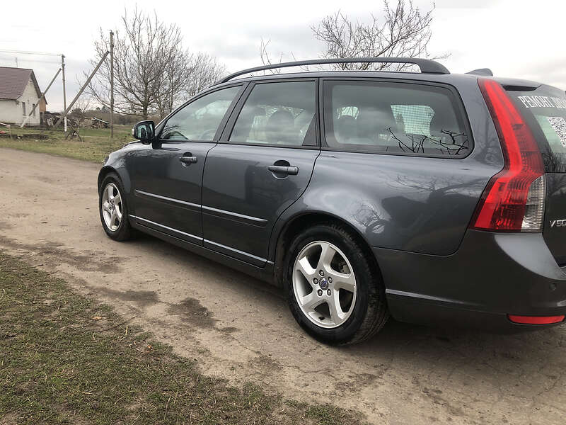 Універсал Volvo V50 2010 в Луцьку