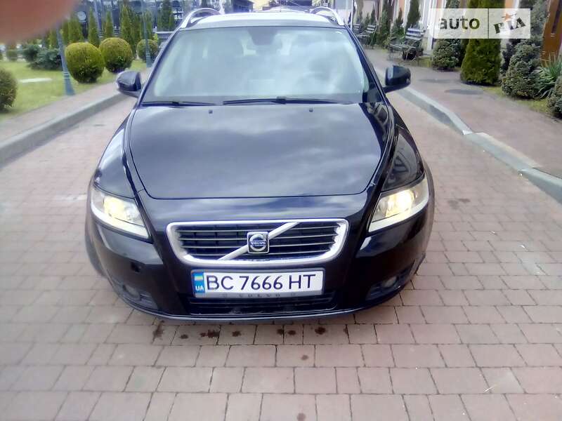 Универсал Volvo V50 2010 в Стрые