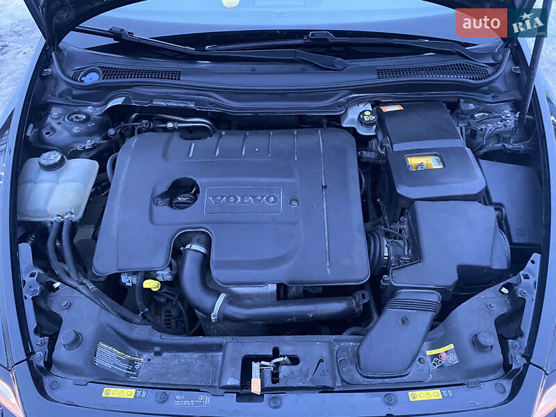 Універсал Volvo V50 2008 в Хмельницькому