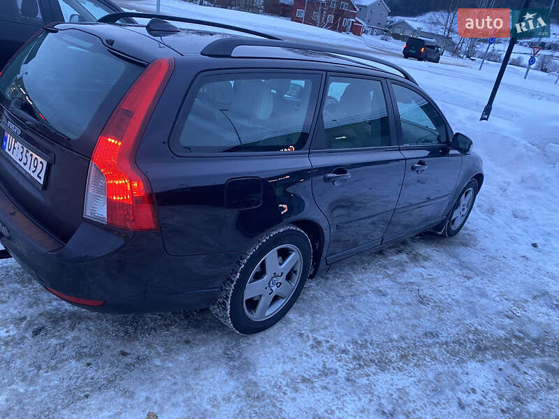 Універсал Volvo V50 2008 в Хмельницькому