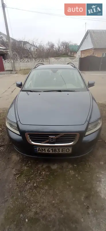 Volvo V50