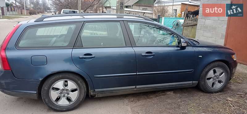 Хэтчбек Volvo V50 2009 в Житомире