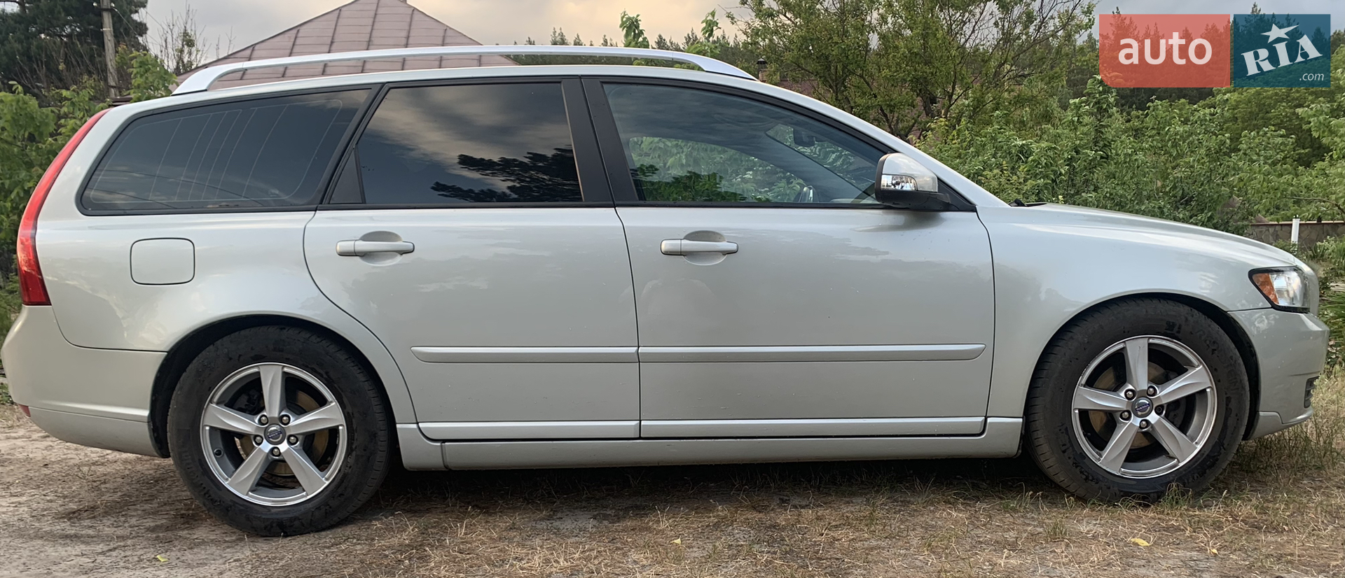 2011 Volvo V50 - мініатюра 4