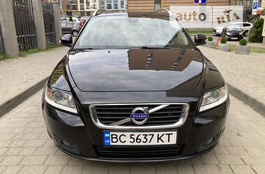Универсал Volvo V50 2010 в Львове