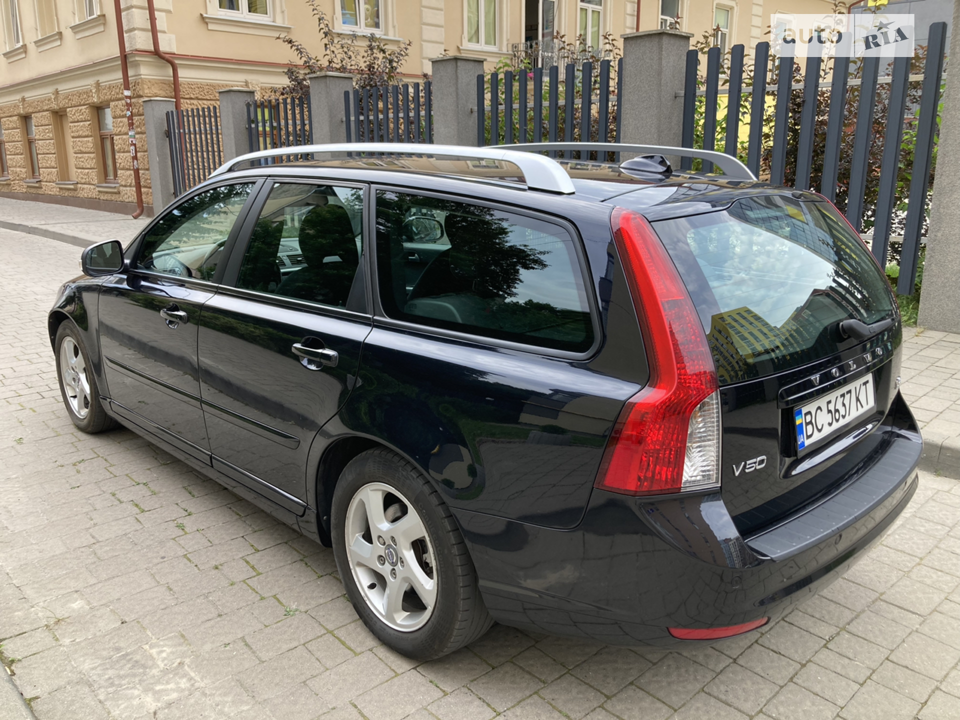 2010 Volvo V50 - мініатюра 3