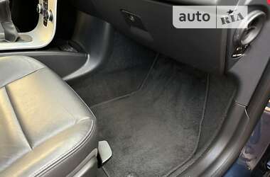 Универсал Volvo V50 2012 в 