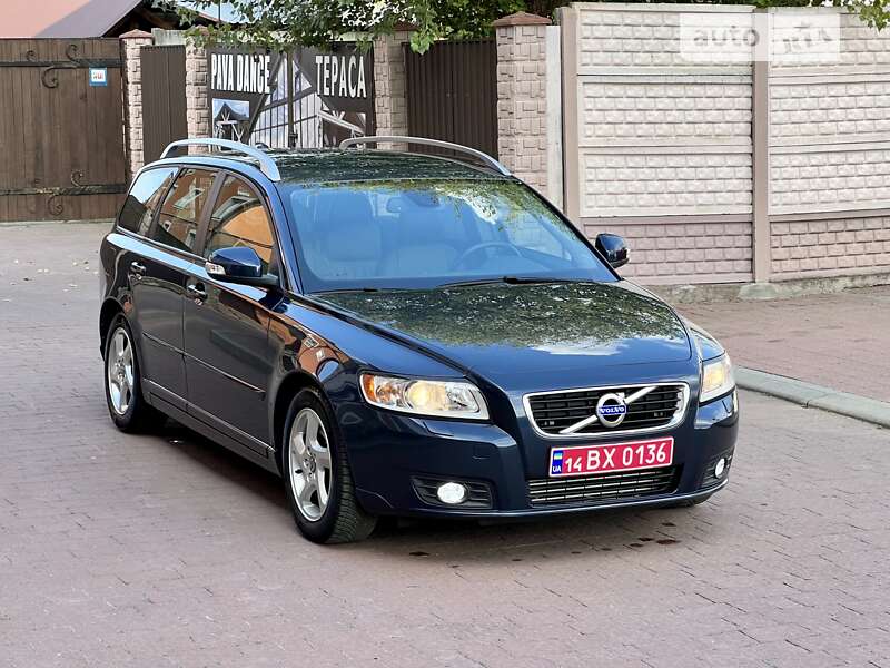 Універсал Volvo V50 2012 в Стрию