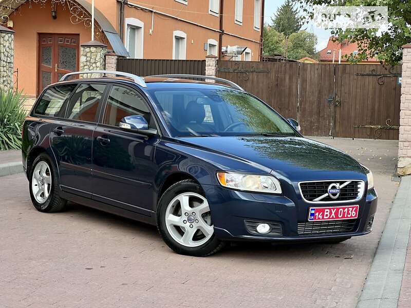 Універсал Volvo V50 2012 в Стрию