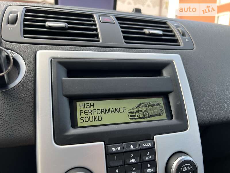 Універсал Volvo V50 2012 в Стрию