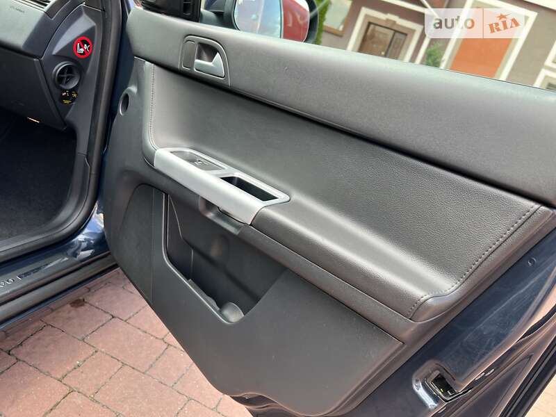 Універсал Volvo V50 2012 в Стрию
