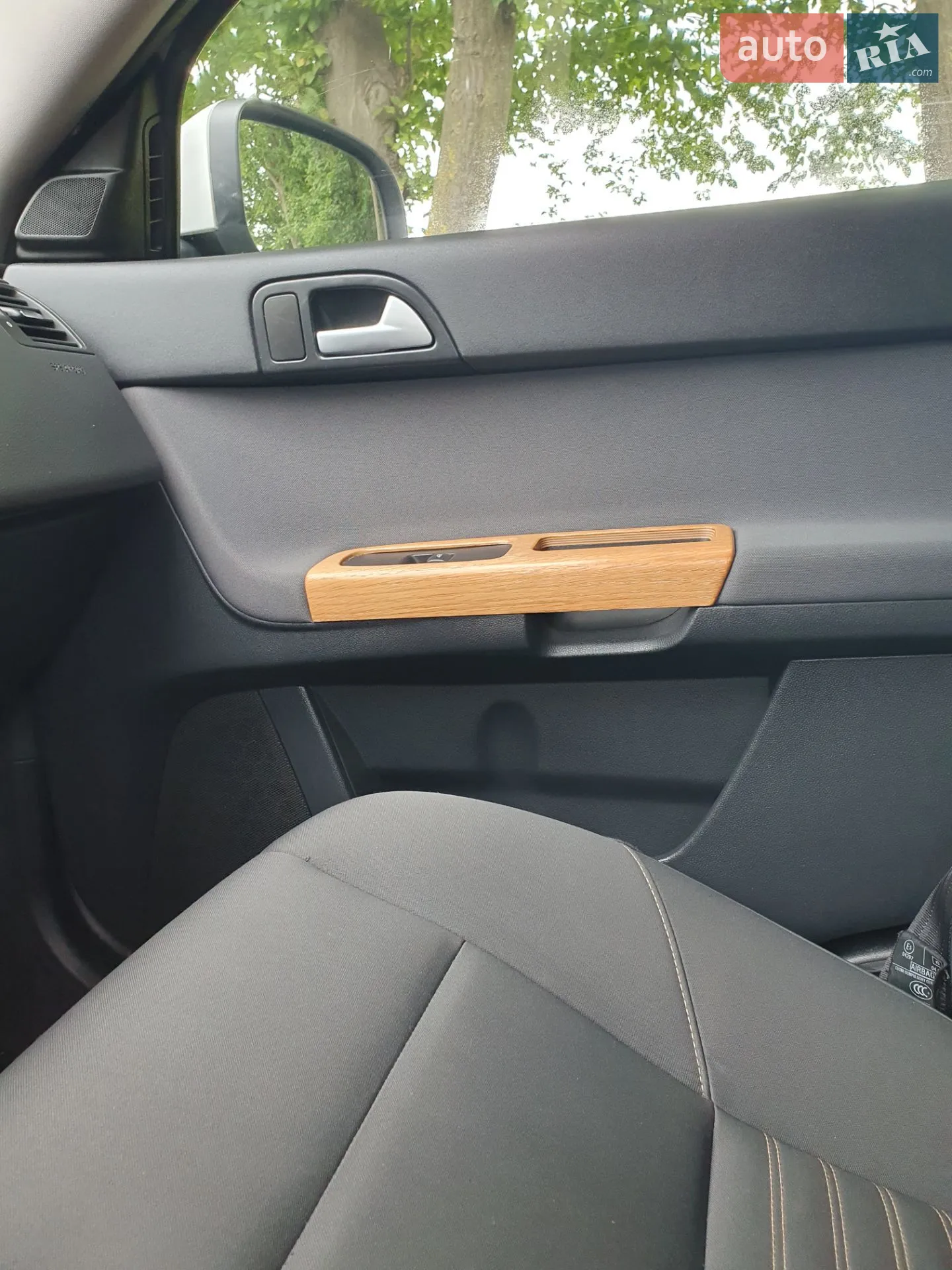 2011 Volvo V50 - мініатюра 9