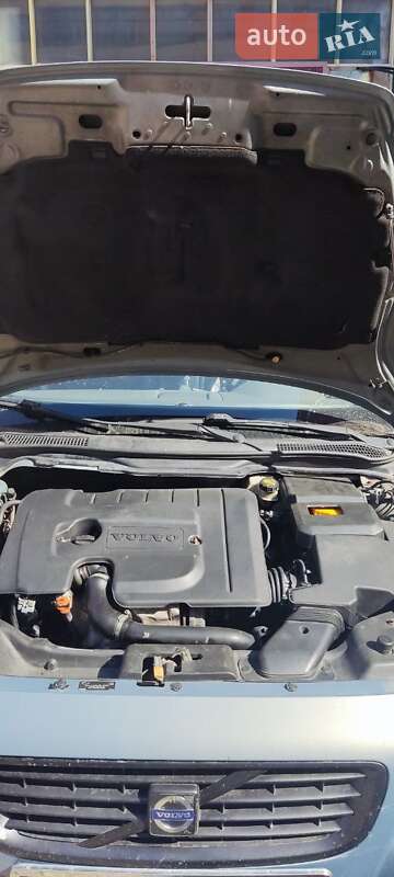 Универсал Volvo V50 2010 в Покрове фото 10 Универсал Volvo V50 2010 в Покрове