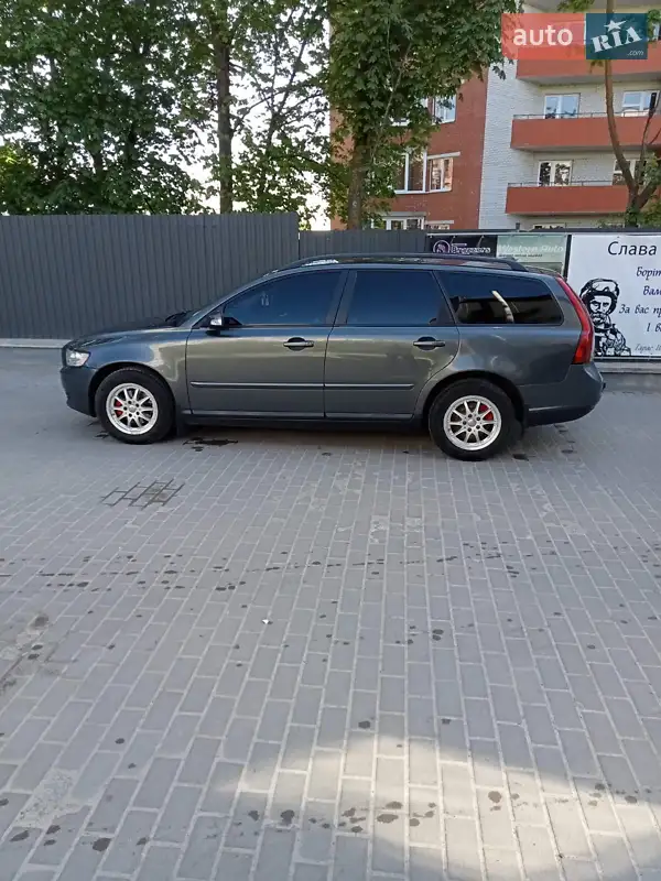 Volvo V50 2009