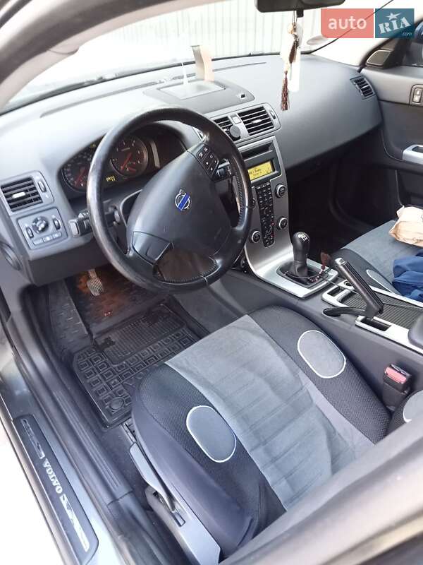 Універсал Volvo V50 2009 в Тернополі