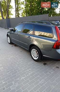 Универсал Volvo V50 2009 в Тернополе