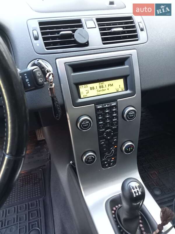 Універсал Volvo V50 2009 в Тернополі