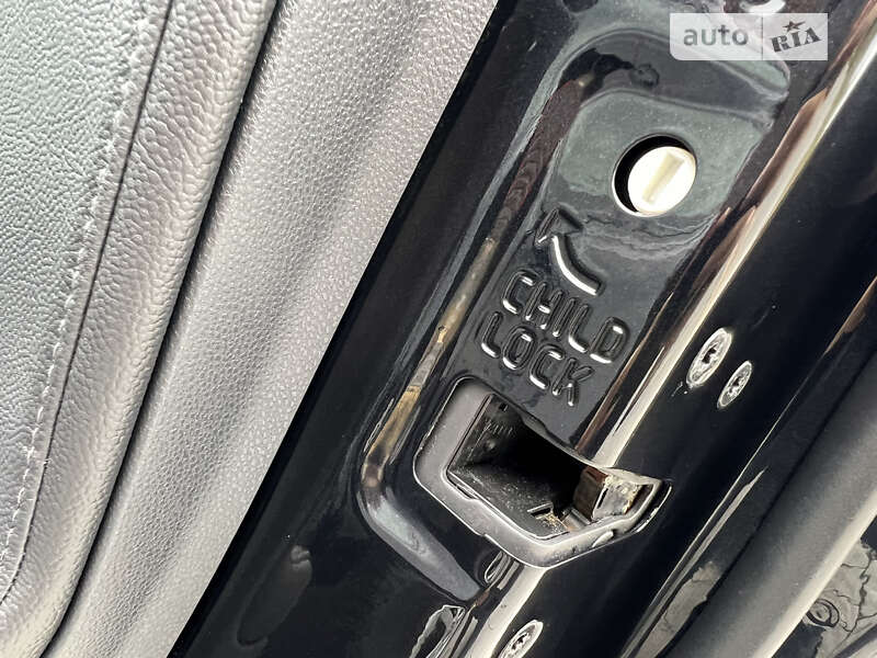Универсал Volvo V50 2012 в Стрые