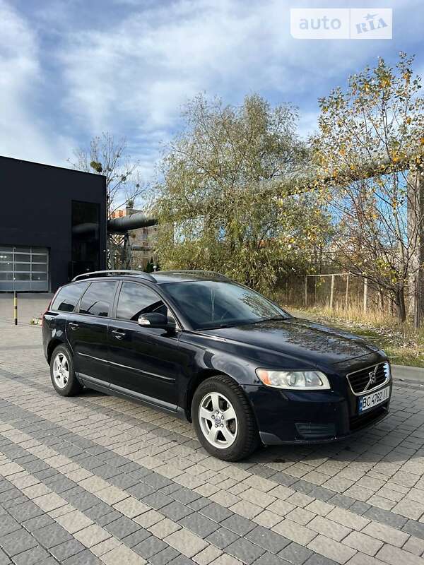 Универсал Volvo V50 2008 в Львове