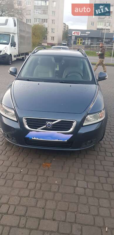 Универсал Volvo V50 2010 в Луцке