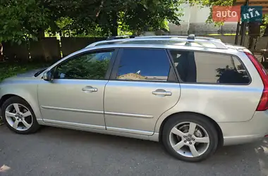 Volvo V50 2009