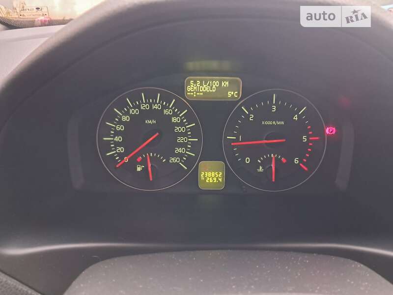 Универсал Volvo V50 2010 в Белогорье