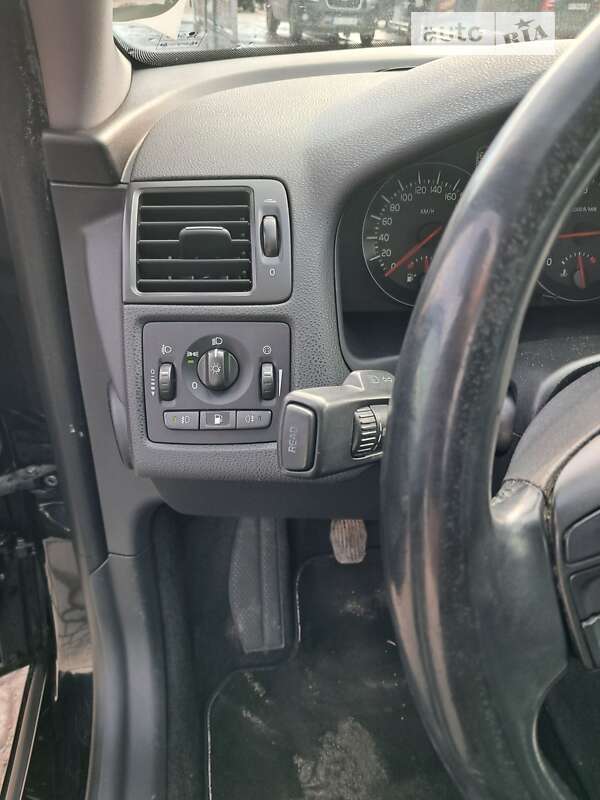 Универсал Volvo V50 2010 в Белогорье