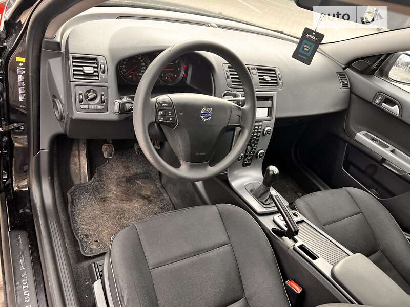 Универсал Volvo V50 2009 в Черкассах