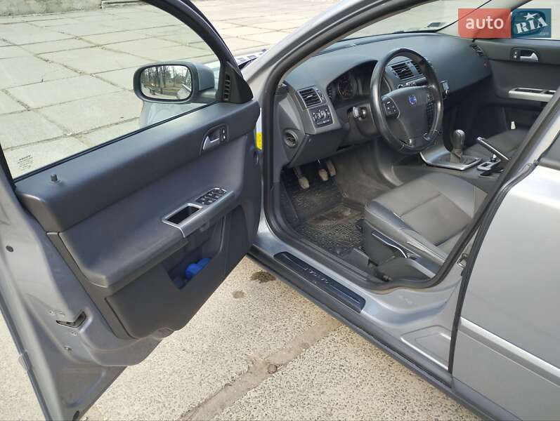 Універсал Volvo V50 2007 в Конотопі