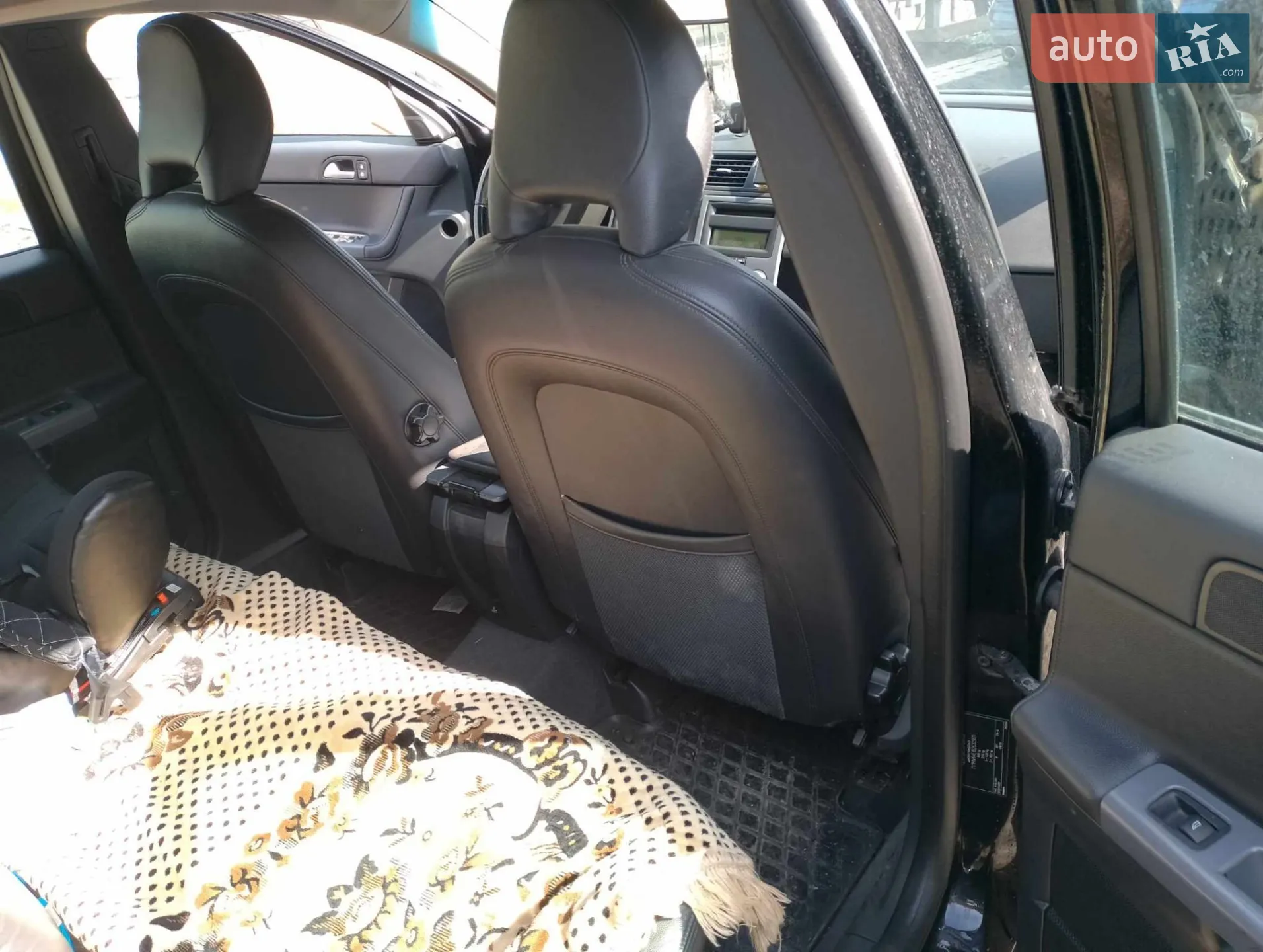 2011 Volvo V50 - мініатюра 16