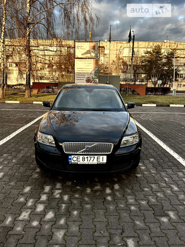 Универсал Volvo V50 2006 в Черновцах