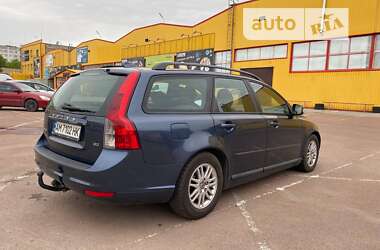 Універсал Volvo V50 2010 в Житомирі