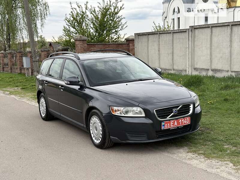 Volvo V50 2010