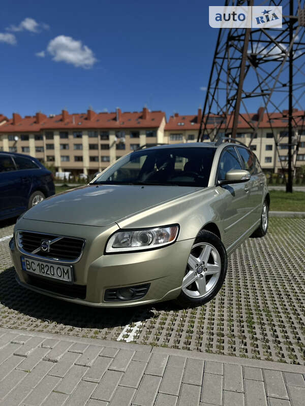 Универсал Volvo V50 2008 в Львове