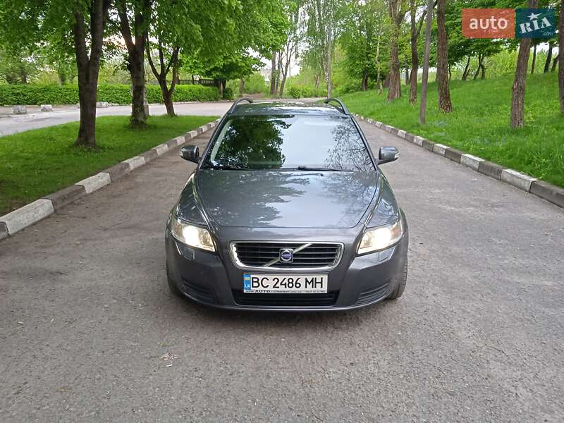 Універсал Volvo V50 2008 в Миколаєві