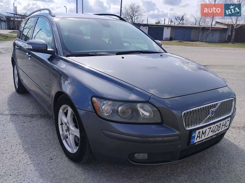 Універсал Volvo V50 2007 в Звягелі