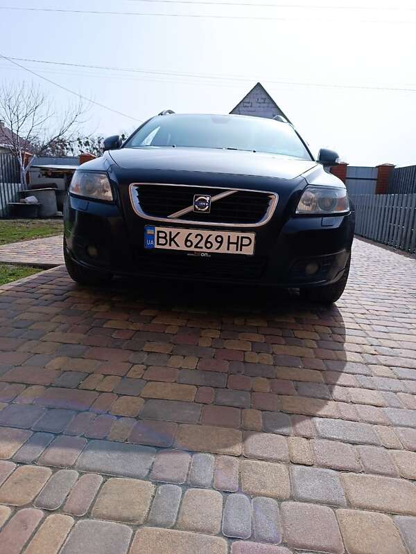 Універсал Volvo V50 2010 в Обухові