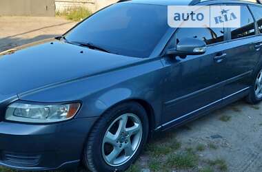 Універсал Volvo V50 2010 в Вараші