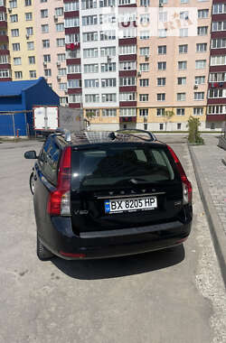 Універсал Volvo V50 2011 в Кам'янець-Подільському