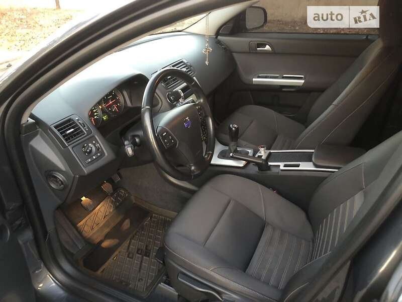 Универсал Volvo V50 2012 в Александрие фото 10 Универсал Volvo V50 2012 в Александрие