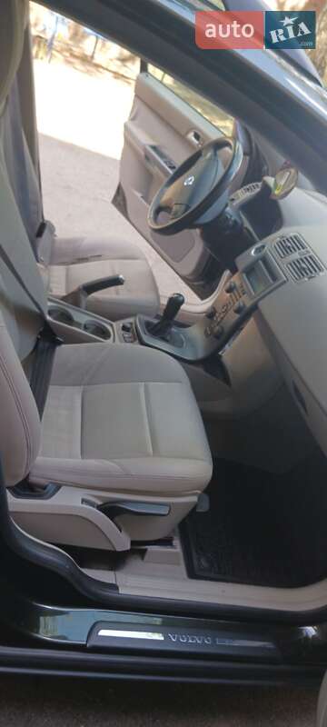 Универсал Volvo V50 2005 в Жмеринке фото 11 Универсал Volvo V50 2005 в Жмеринке