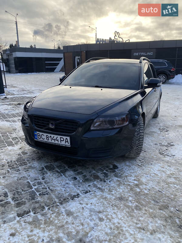 Універсал Volvo V50 2009 в Миколаєві