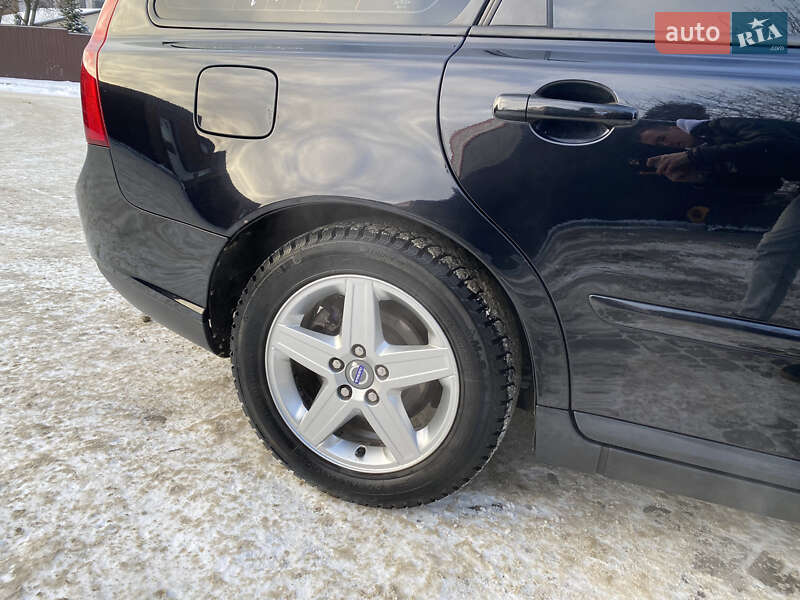 Універсал Volvo V50 2009 в Миколаєві