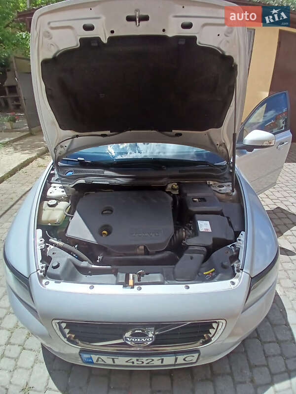 Універсал Volvo V50 2011 в Івано-Франківську