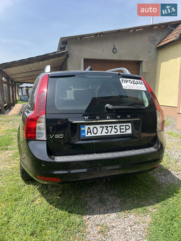 Універсал Volvo V50 2011 в Мукачевому
