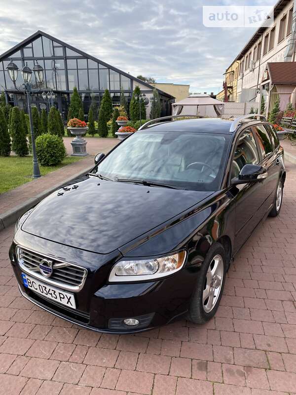 Універсал Volvo V50 2011 в Стрию