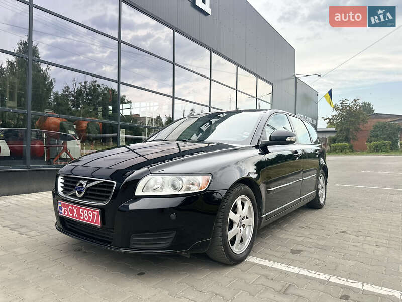 Універсал Volvo V50 2011 в Луцьку