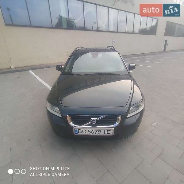 Volvo V50 2008